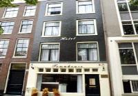 Townhouse Hotel