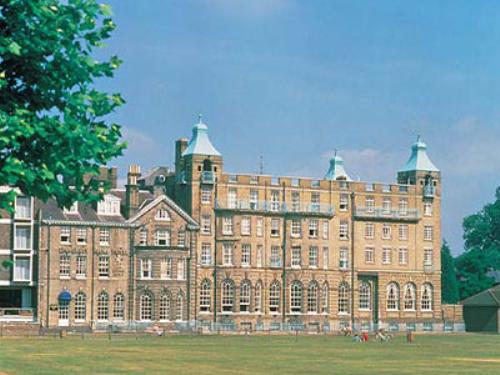 De Vere University Arms Hotel