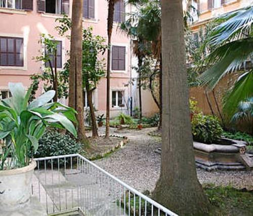 Deluxe Rooms