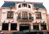 Hotel Residencial Menfís